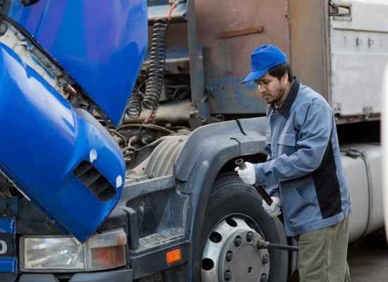 4 Ways Truck Accident Cases Differ From Car Crash Cases